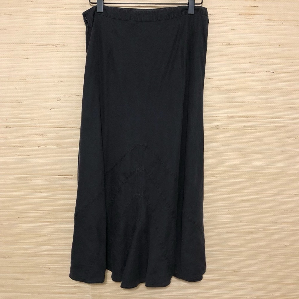 J.Jill Black Linen A-Line Lagenlook Goth Midi Skirt Size 8P - Picture 4 of 7